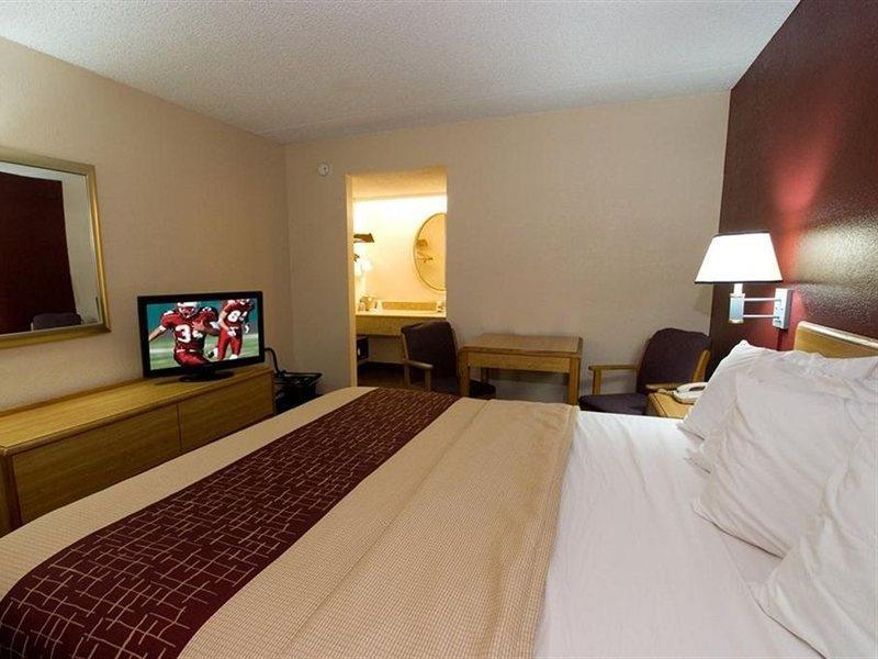 Bay Inn On Busch タンパ エクステリア 写真